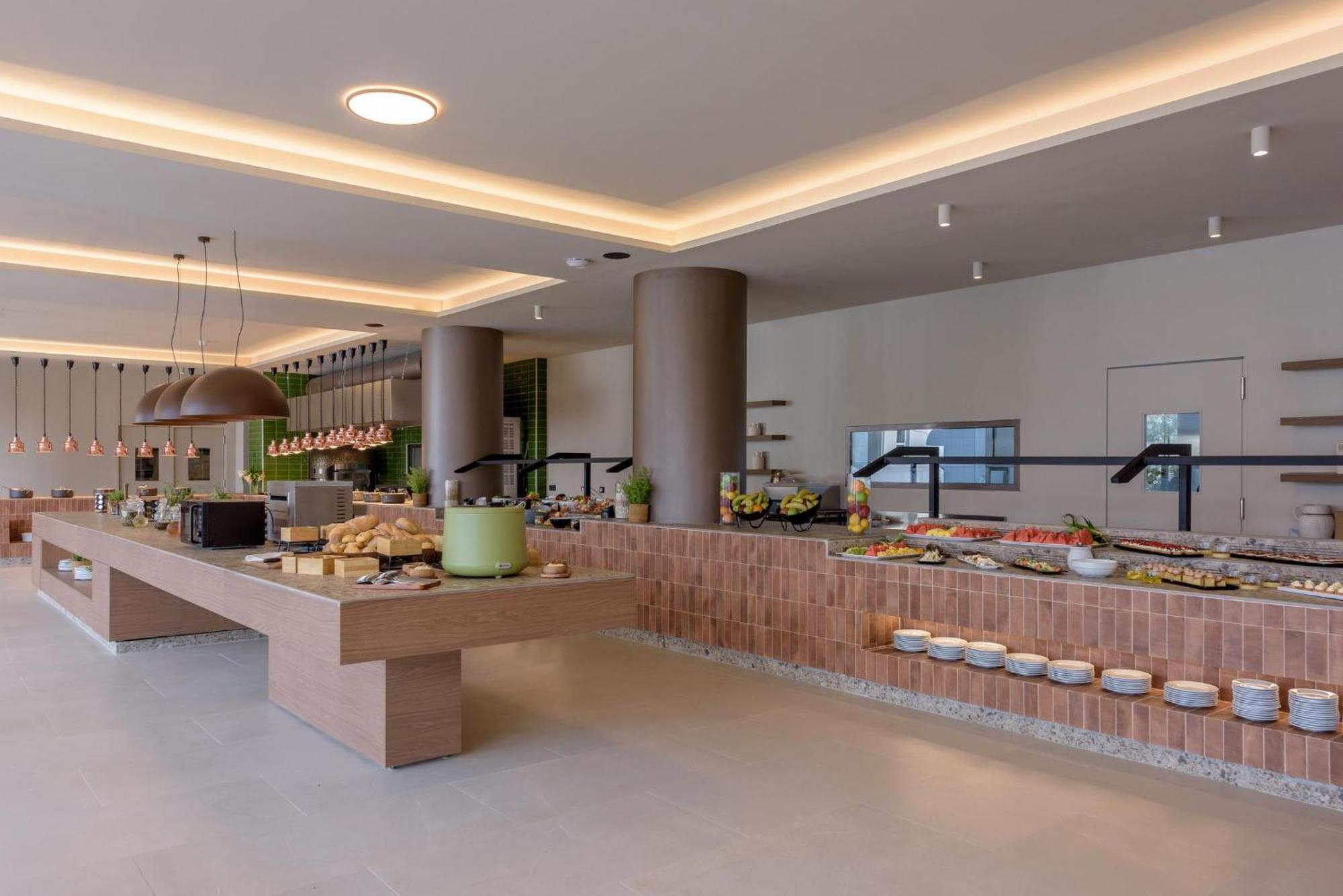 Zeus Hotels Ydoria Resort Adelianósz Kámbosz Kültér fotó