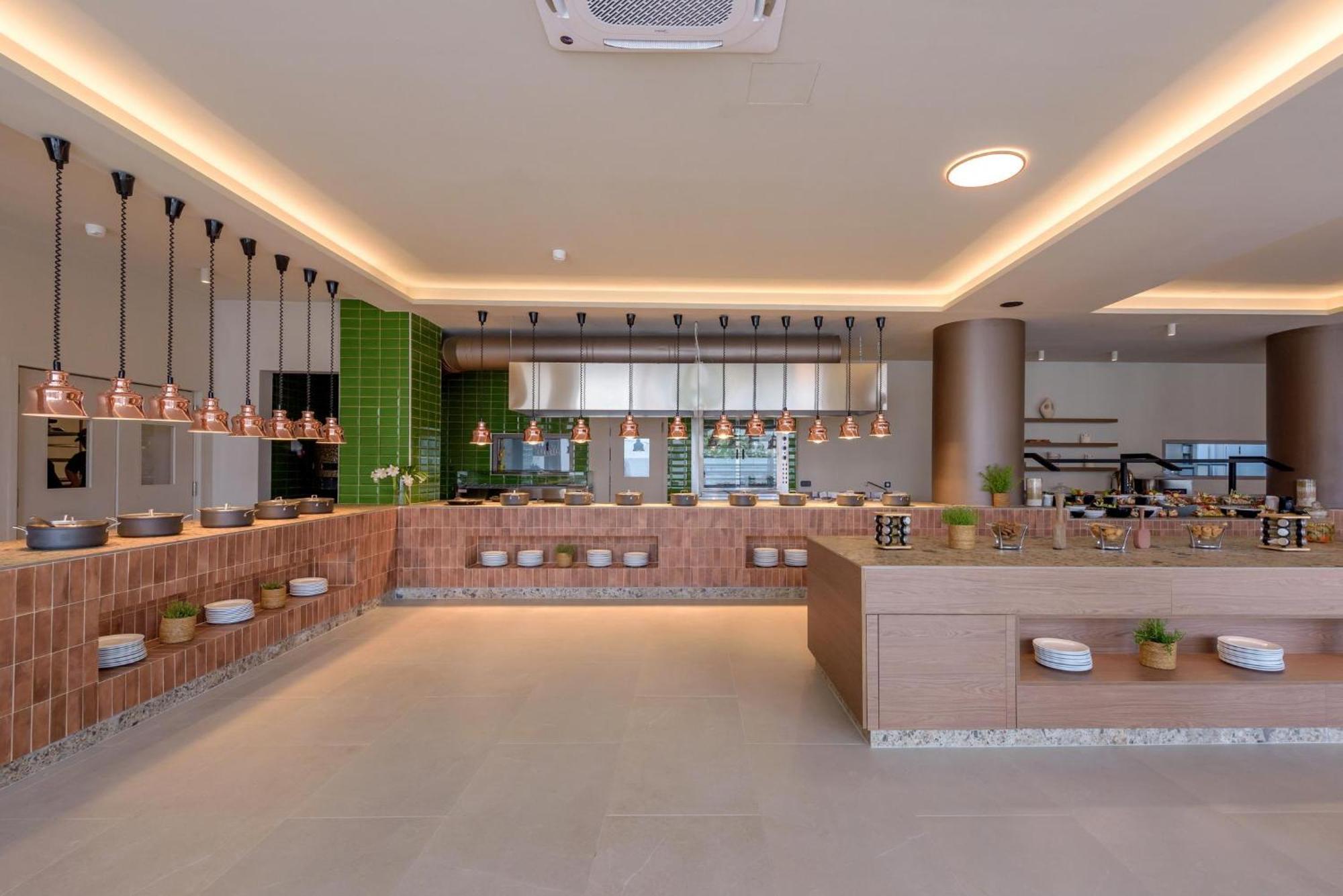 Zeus Hotels Ydoria Resort Adelianósz Kámbosz Kültér fotó