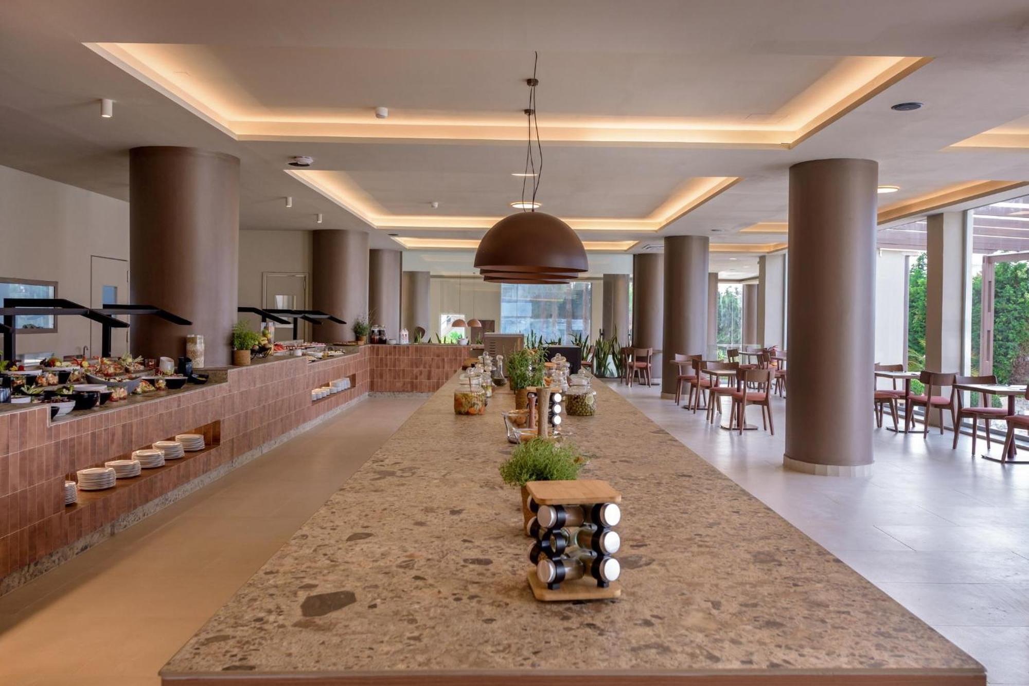 Zeus Hotels Ydoria Resort Adelianósz Kámbosz Kültér fotó