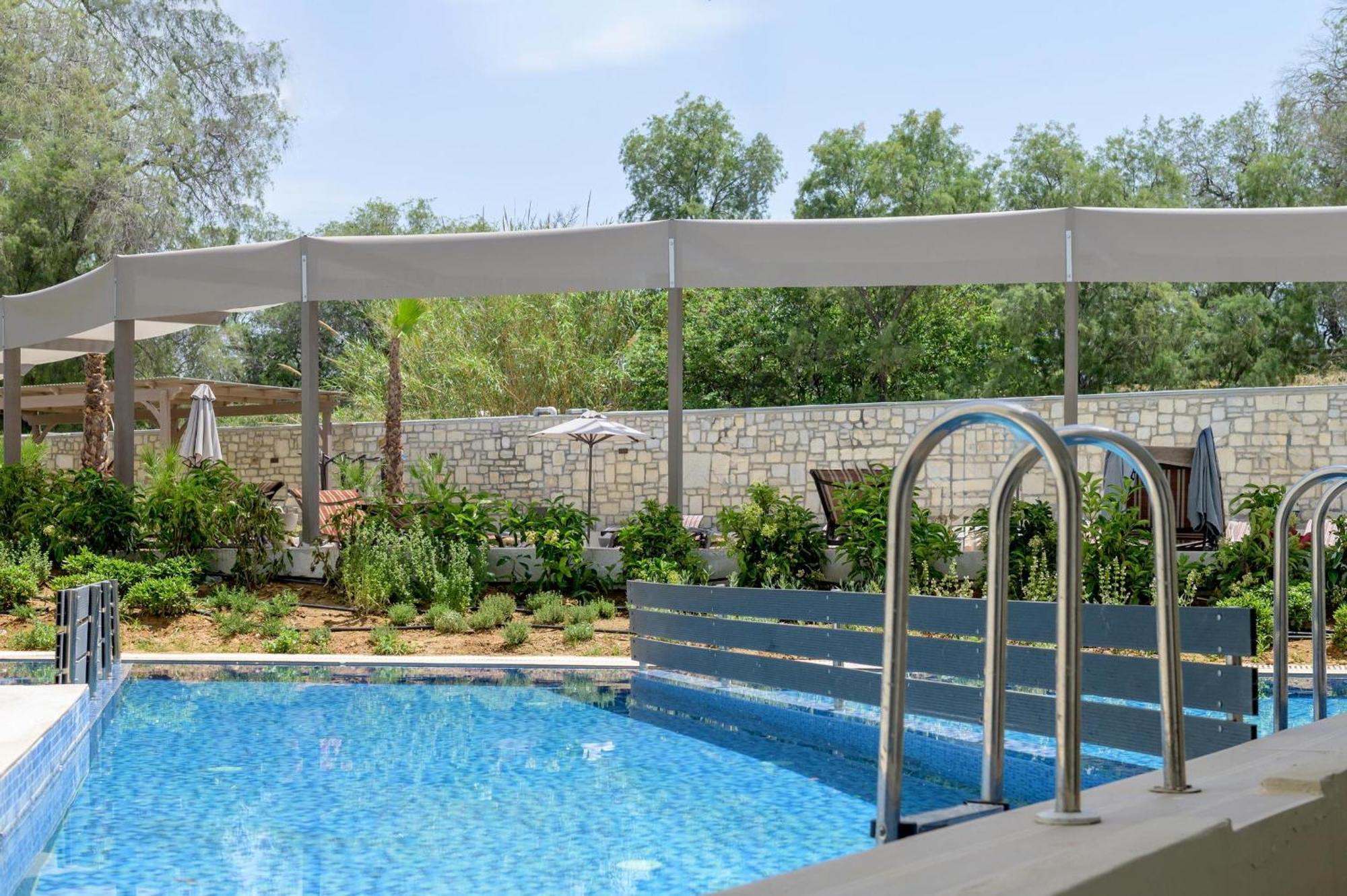 Zeus Hotels Ydoria Resort Adelianósz Kámbosz Kültér fotó